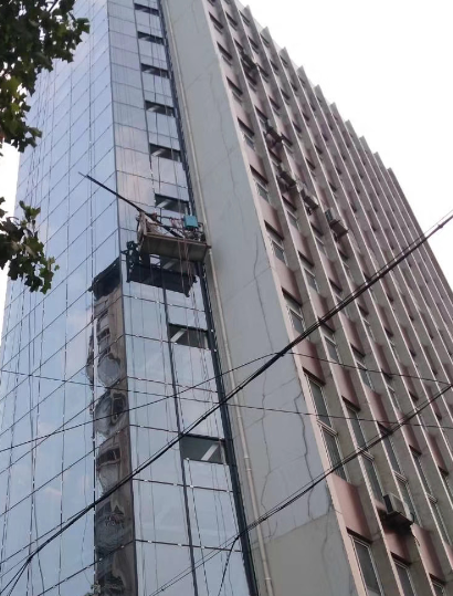 河南外墙瓷砖脱落维修，寻求专业人士的帮助